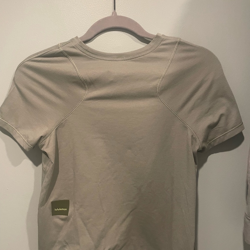 Lululemon Detours Ahead shirt